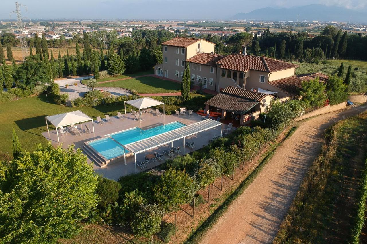 Resort Casale Le Torri ปอนซาคโค ภายนอก รูปภาพ