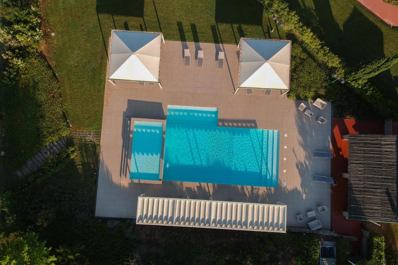 Resort Casale Le Torri ปอนซาคโค ภายนอก รูปภาพ