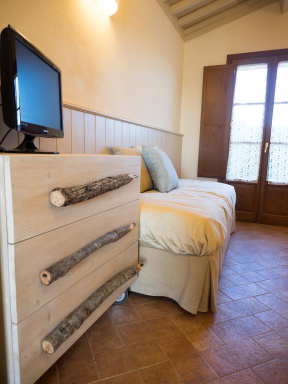 Resort Casale Le Torri ปอนซาคโค ห้อง รูปภาพ