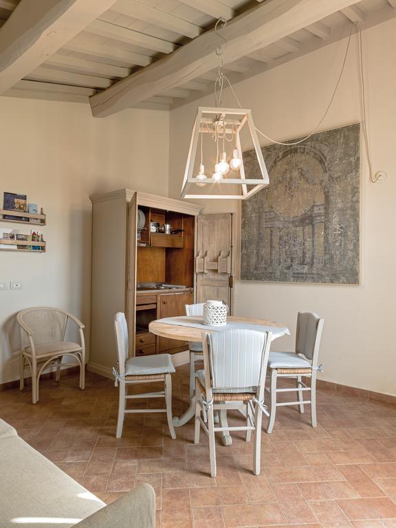 Resort Casale Le Torri ปอนซาคโค ภายนอก รูปภาพ