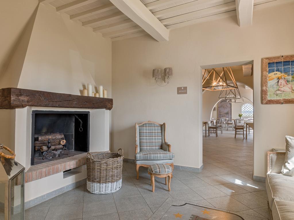 Resort Casale Le Torri ปอนซาคโค ภายนอก รูปภาพ