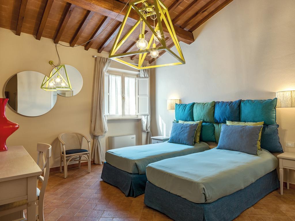 Resort Casale Le Torri ปอนซาคโค ภายนอก รูปภาพ