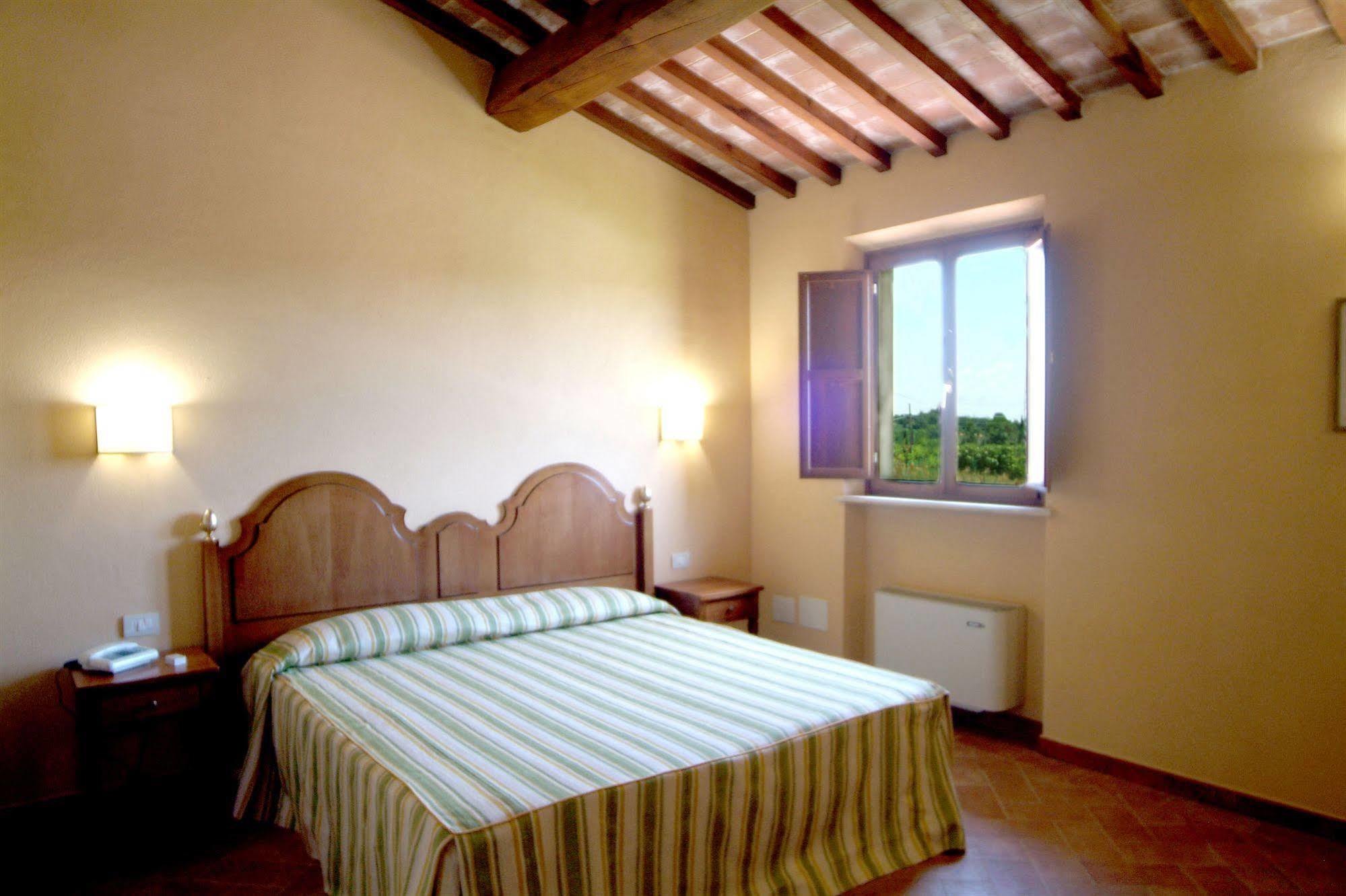 Resort Casale Le Torri ปอนซาคโค ภายนอก รูปภาพ