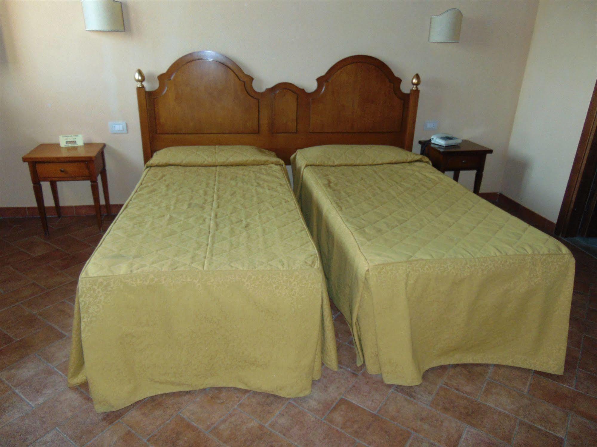 Resort Casale Le Torri ปอนซาคโค ภายนอก รูปภาพ