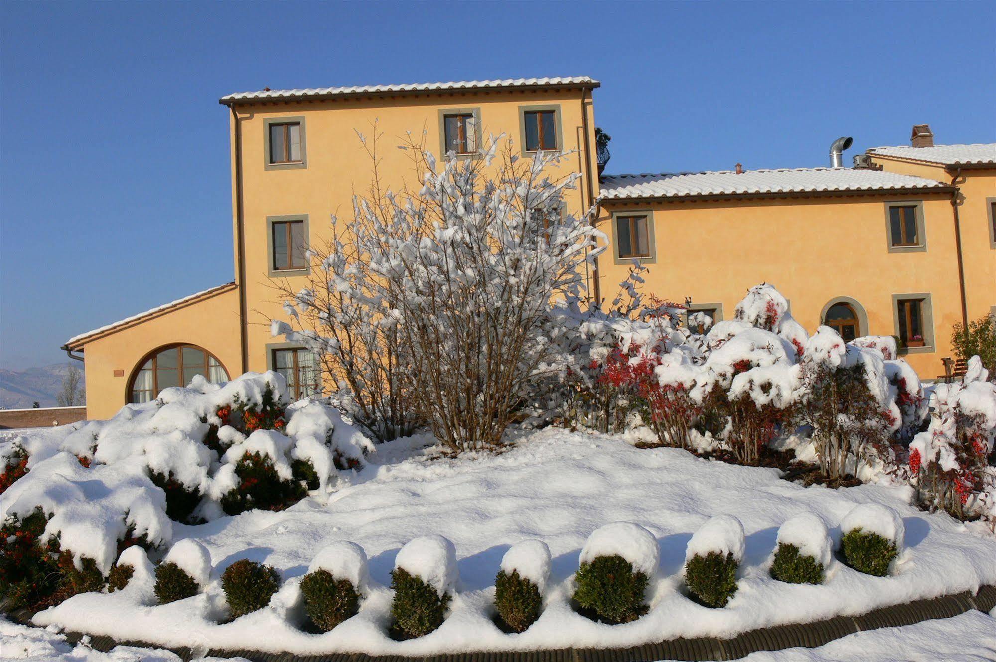 Resort Casale Le Torri ปอนซาคโค ภายนอก รูปภาพ